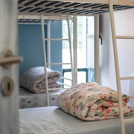 Life Hostel