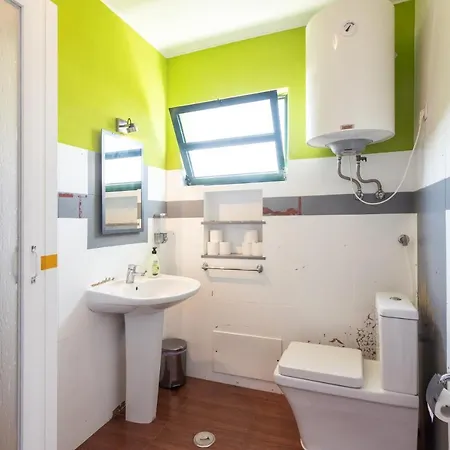 Life Hostal *