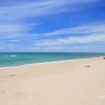 بيت شباب Life