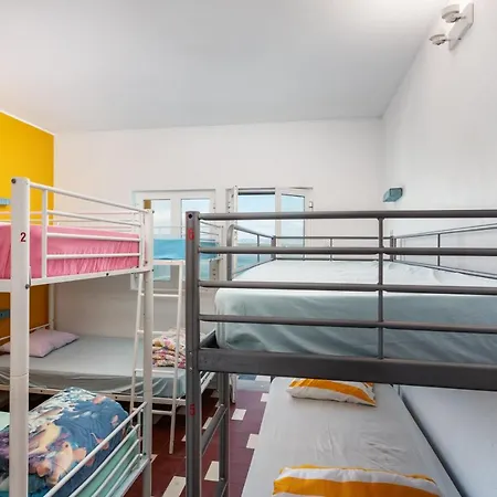 Life * District de Faro