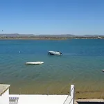 Life Albergue